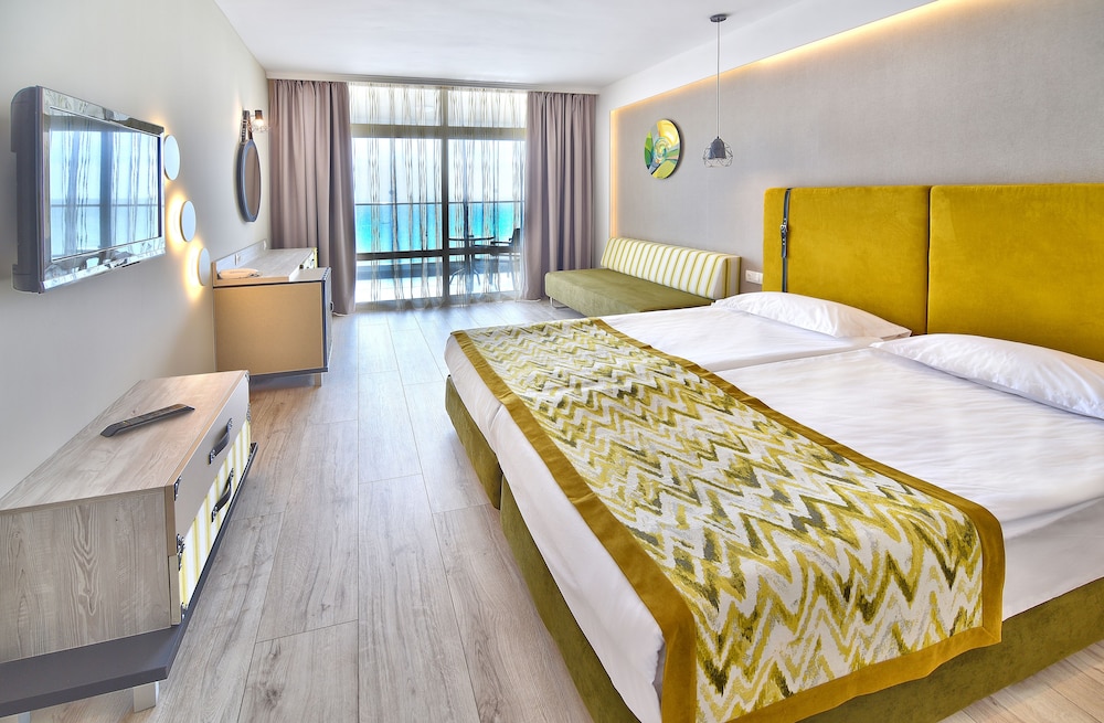 Grifid Encanto Beach Hotel - Wellness & SPA