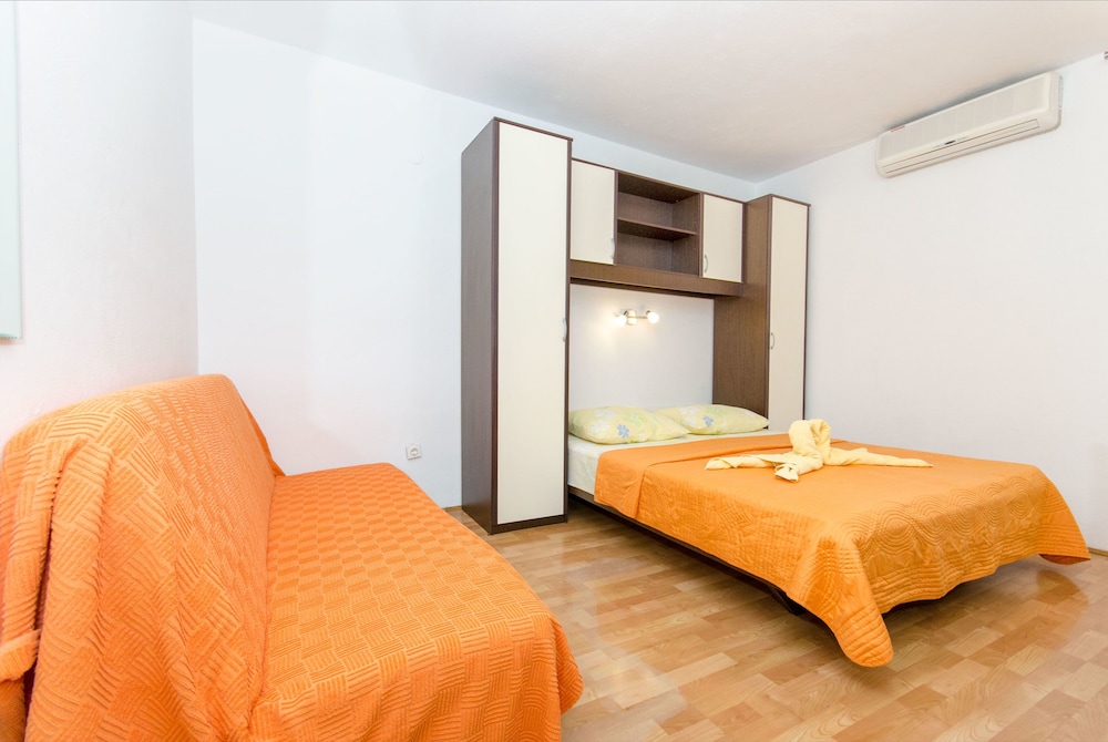 Apartments Joze view 3