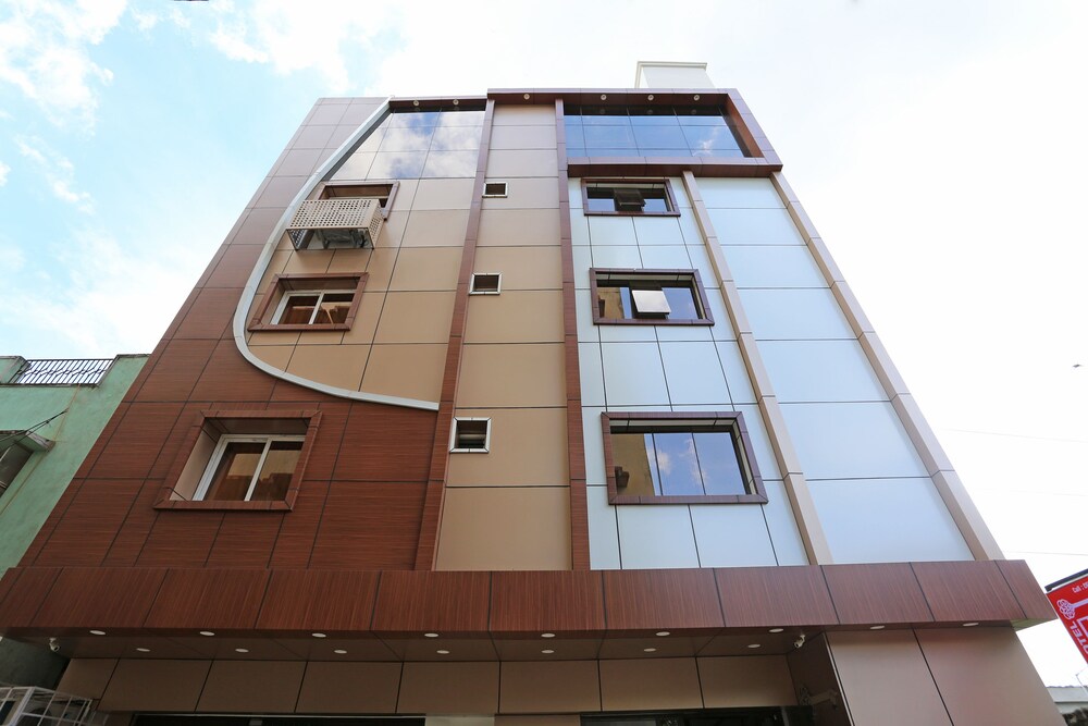 OYO 6709 Hotel L N International - Property Image 19