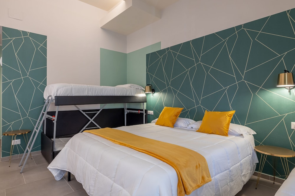 Morpheus Rooms
