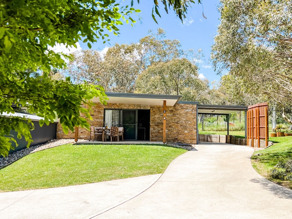 Hamilton House - Snowy Mountains