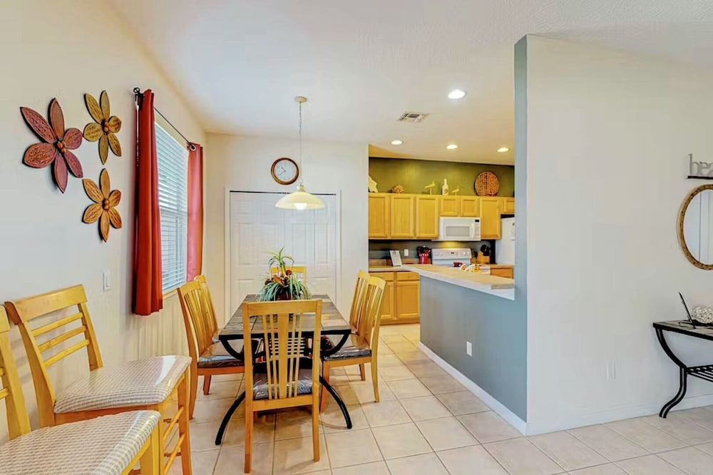 Wh136hc West Haven Vacation Home 5 Bedroom Home