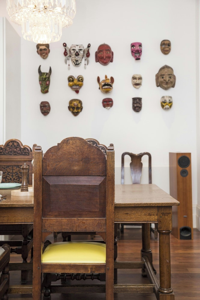 Leamington Road Villas II by Onefinestay