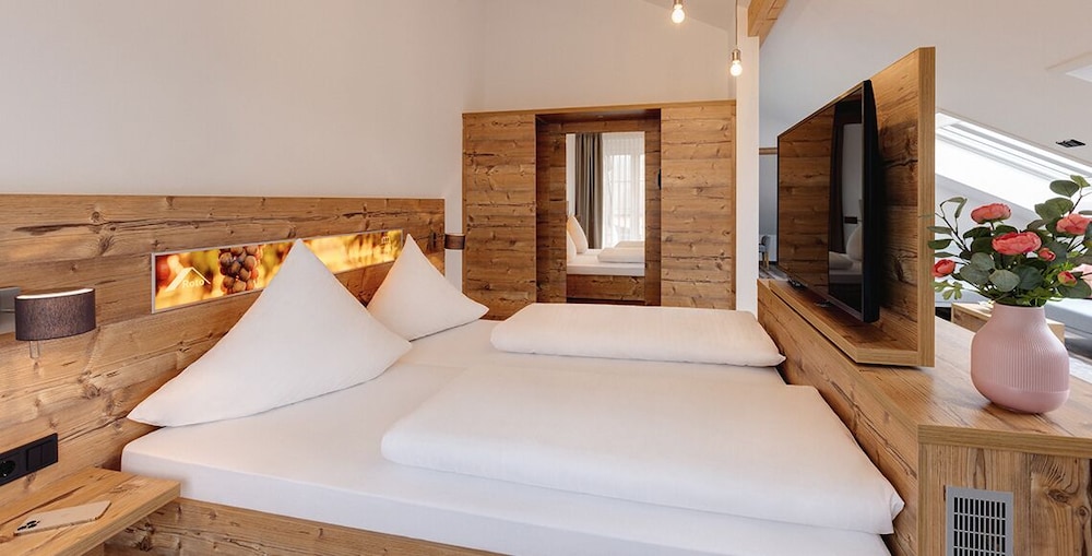Landhotel Edelfinger Hof - Property Image 28