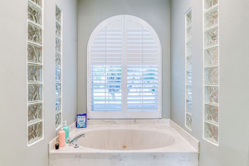Canal-front Gem w/ Private Dock in Port Charlotte!