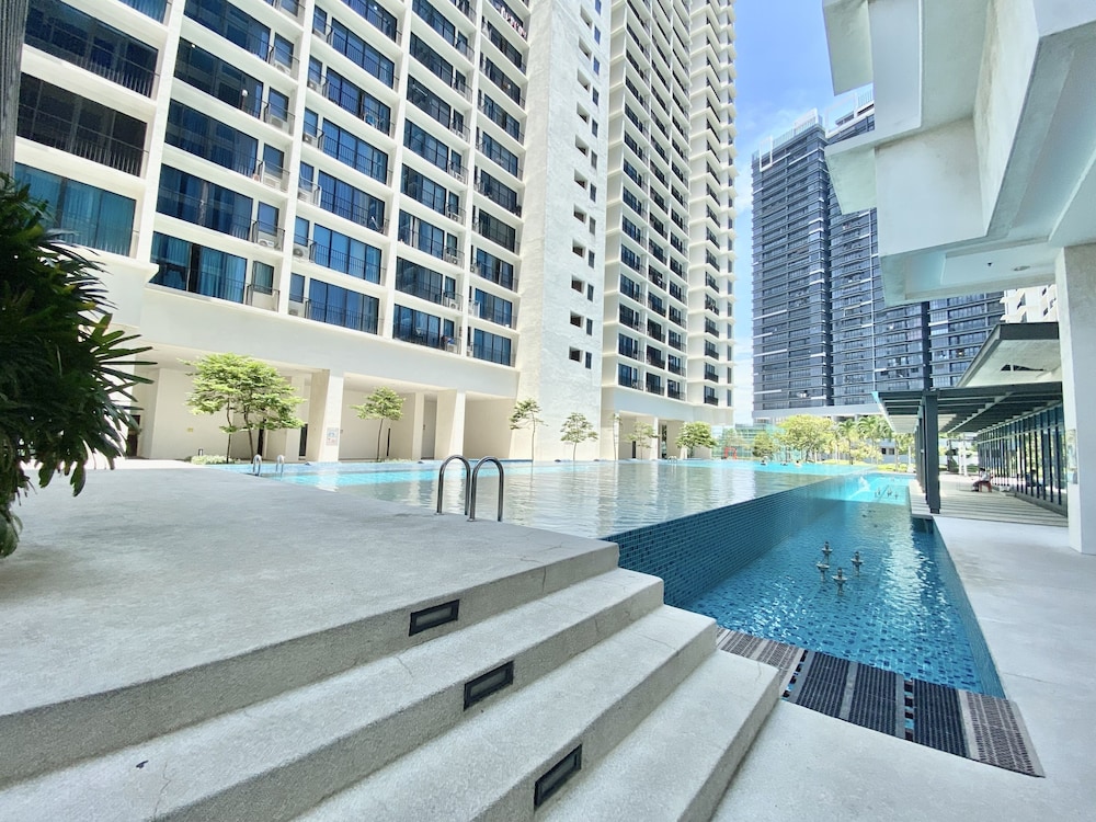 GreenerySuite Trefoil Setia Alam photo 5