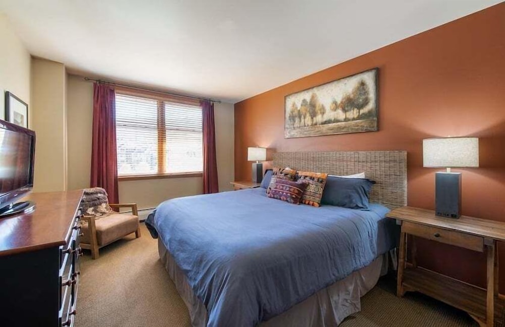 Winter Park Resort Lodging - Zephyr Mountain Condos