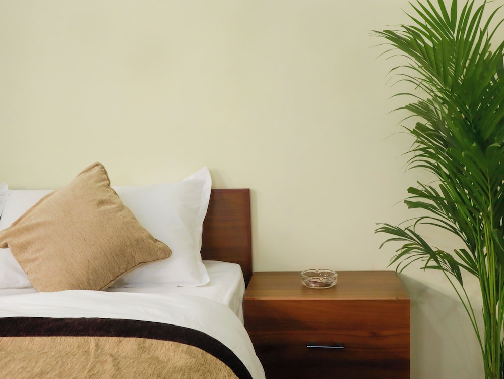 Zen Nest Hotel