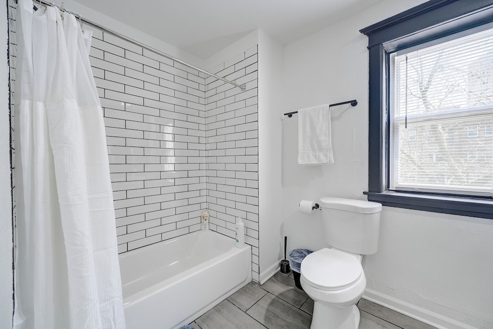 ROVE LIVING/KB - Prospect