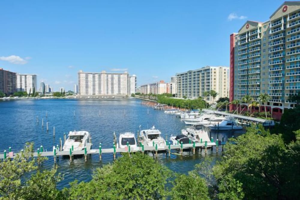 Intracoastal by Spiaggia Apart Residence