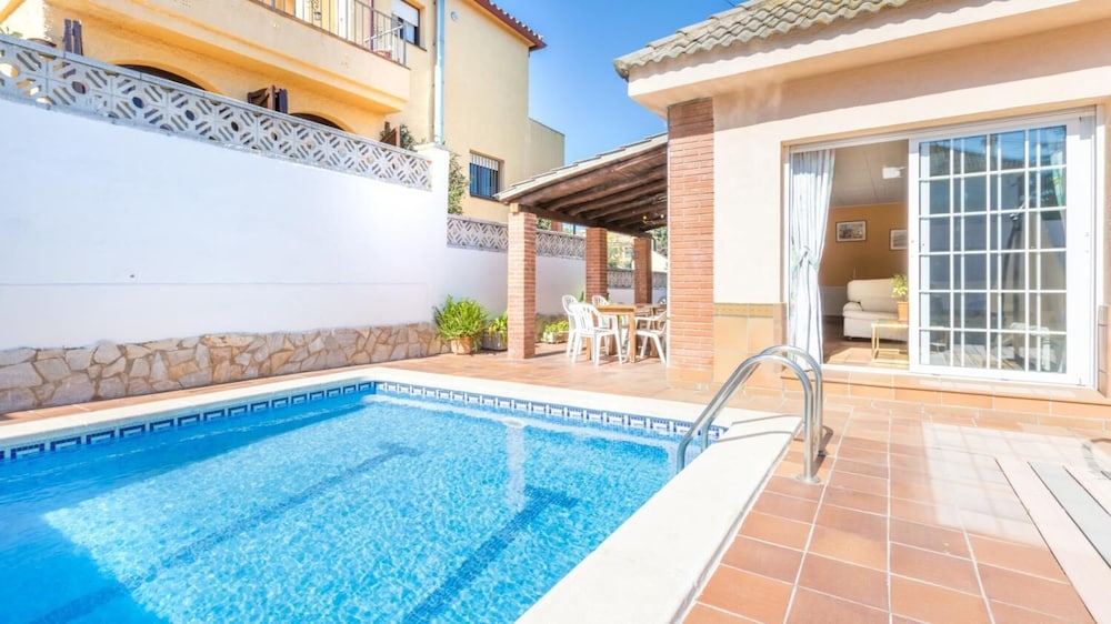 Del Pi in Blanes With 4 Bedrooms and 3 Bathrooms