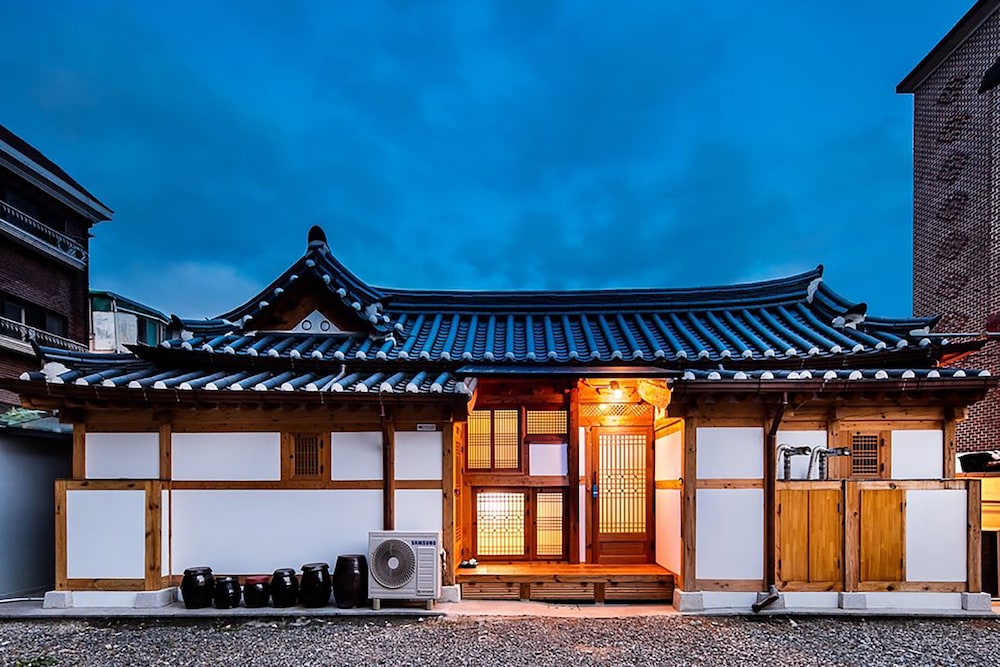 Ihwa Hanok