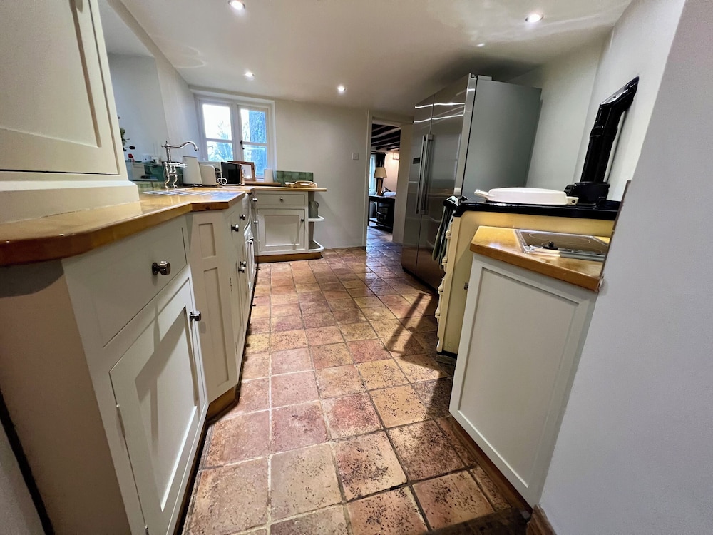 Meadow View Cottage