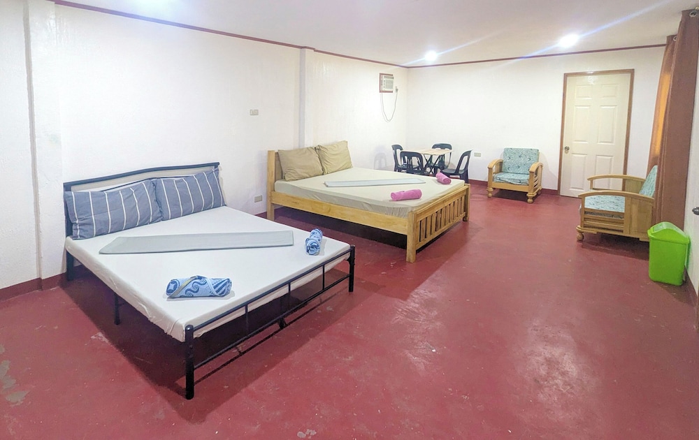 Aroma's Guest House