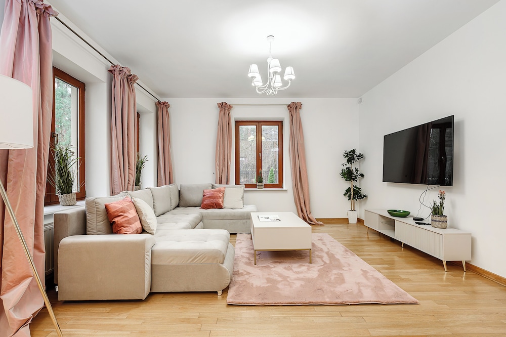 Lumina amazing house in Warsaw