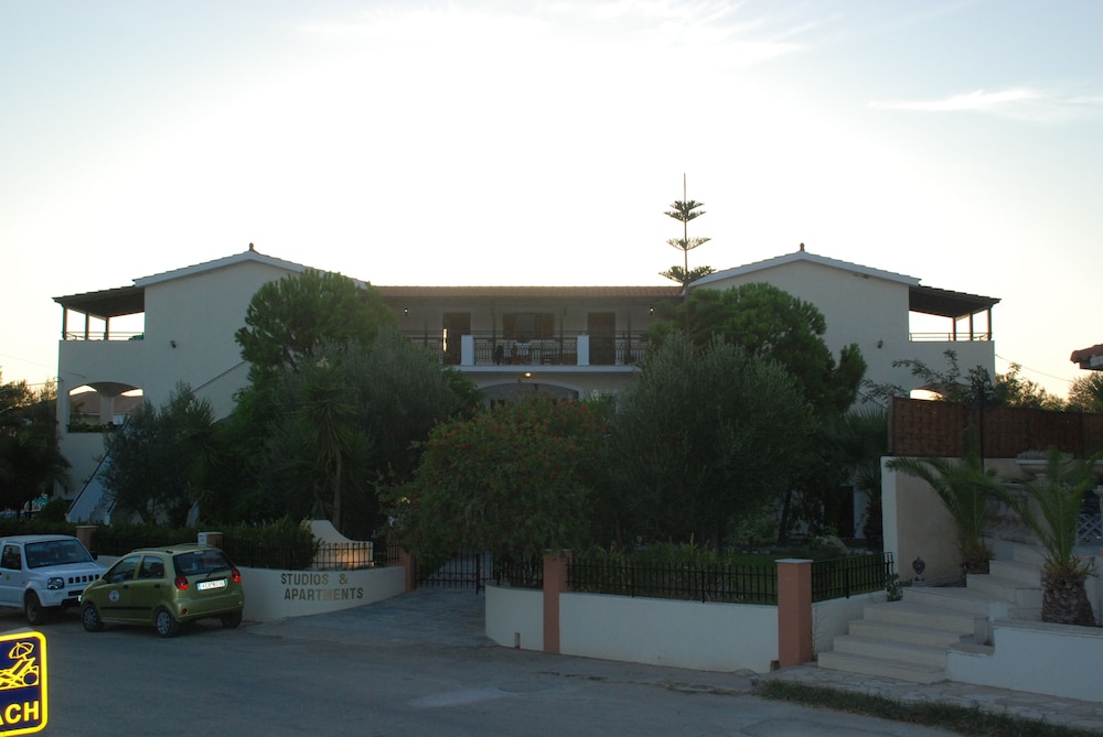 Photo 18
