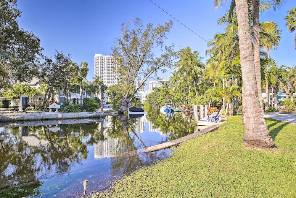 Fort Lauderdale Condo w/ Patio, Near Canal! view 5