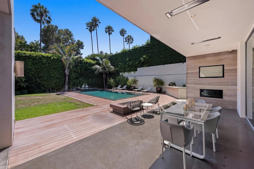 Alta Royale - Exquisite Designer Retreat Near Soho House & Rodeo Drive