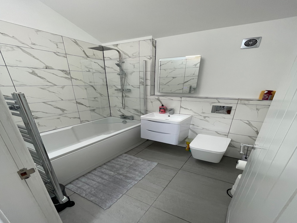 Cozy Studio in Brighouse view 5