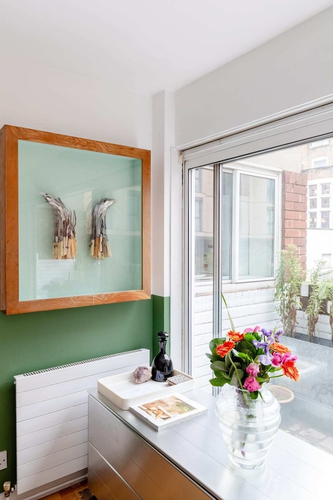 Cosy 1bedroom Flat - 2 Min Walk to Kensington Gardens!