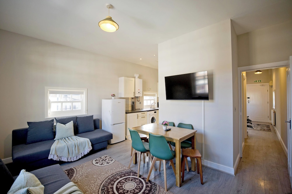 Imperial Barking Road Apartments