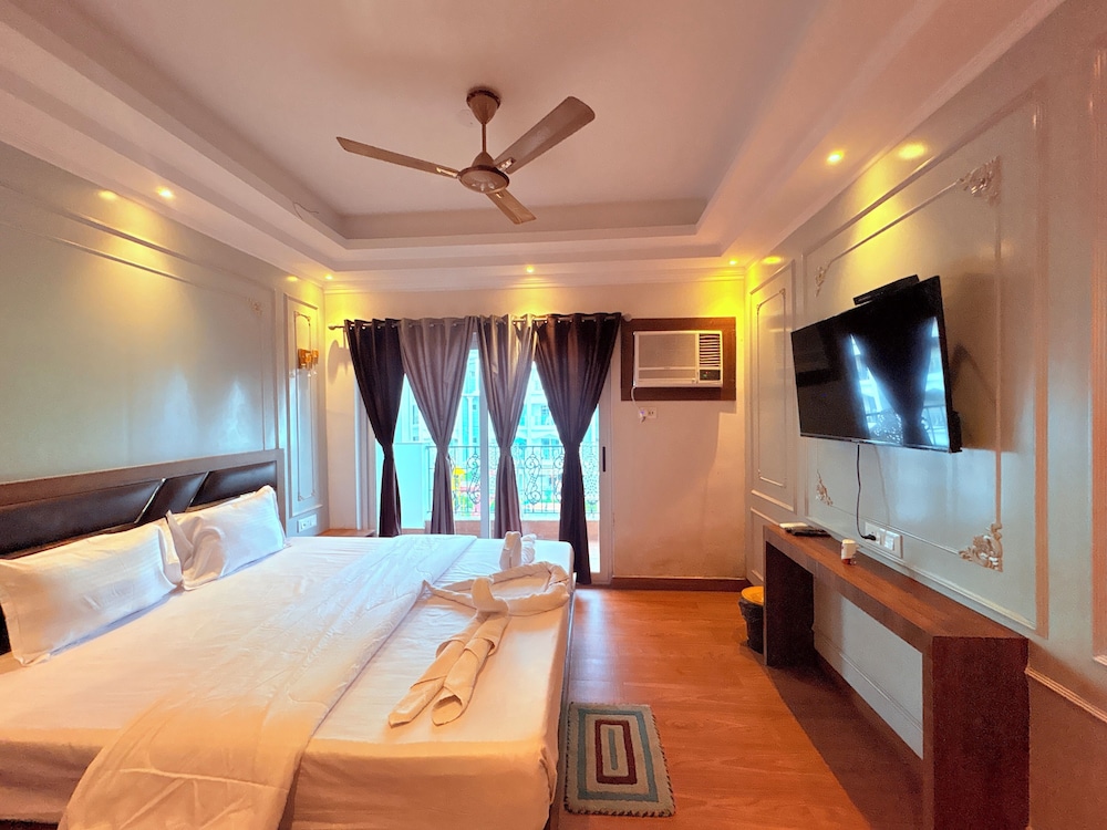 Hotel Jairam Way Bay