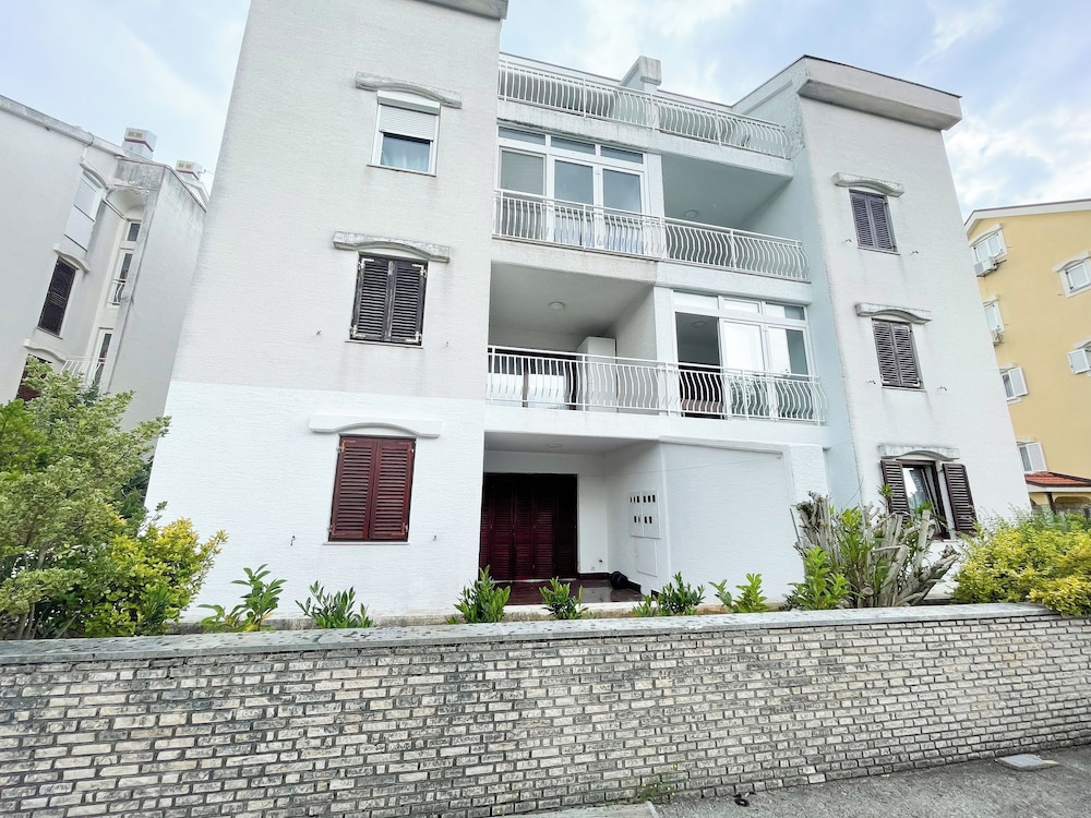 Apartment Knezevic