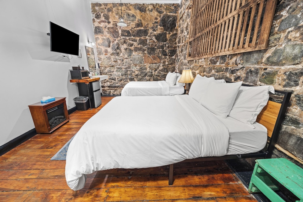 Swedetown European Style Hostel