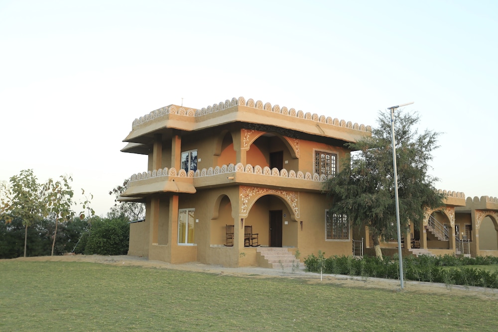 Hariyali Dhani Camps and Resorts