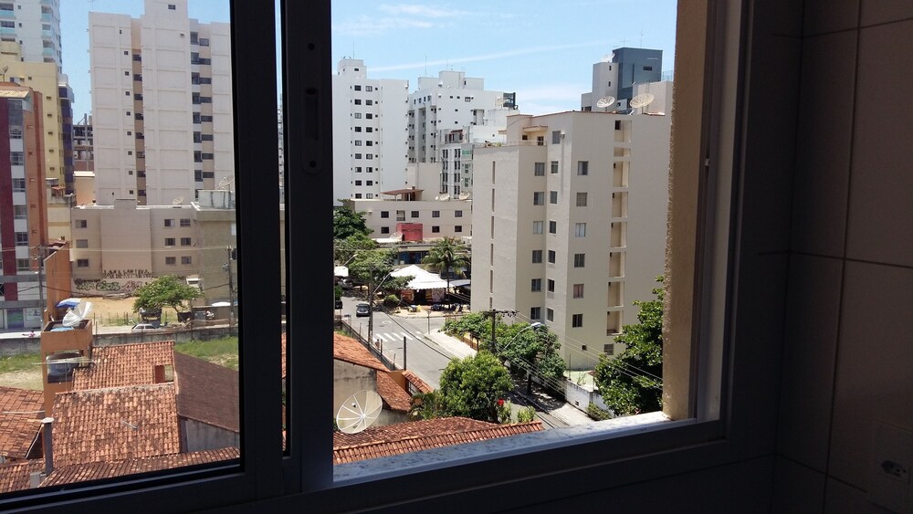 Apto alto padrão com piscina