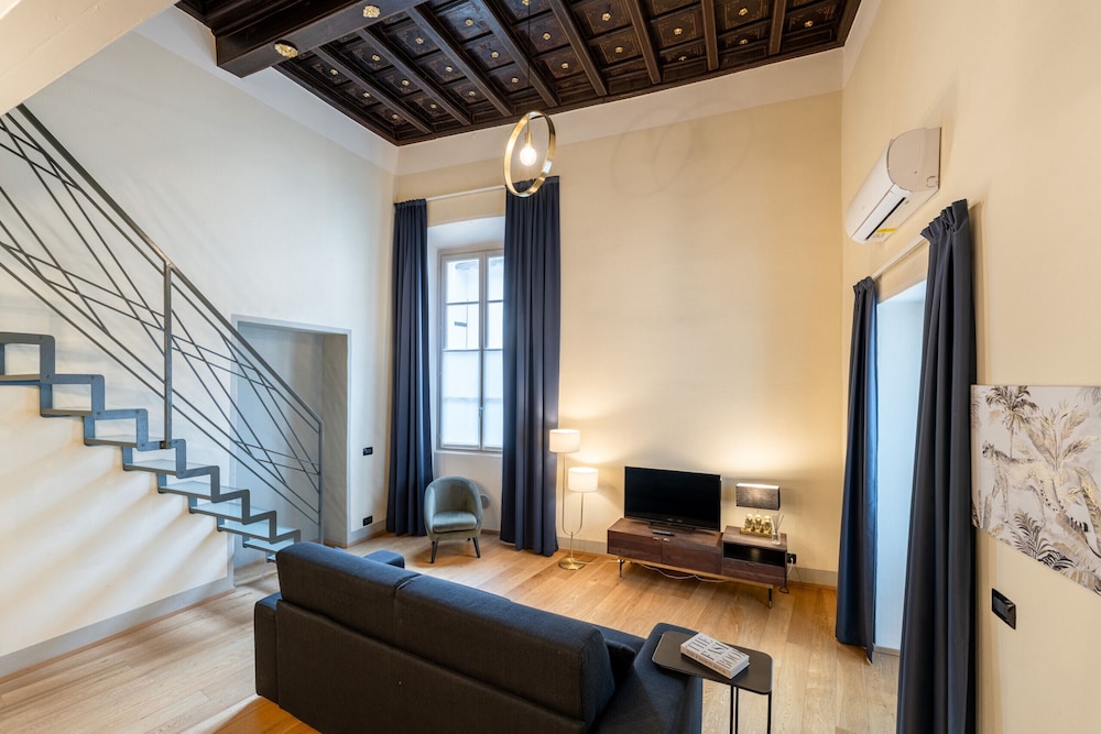Palazzo Odescalchi by Wonderful Italy - Apt 6