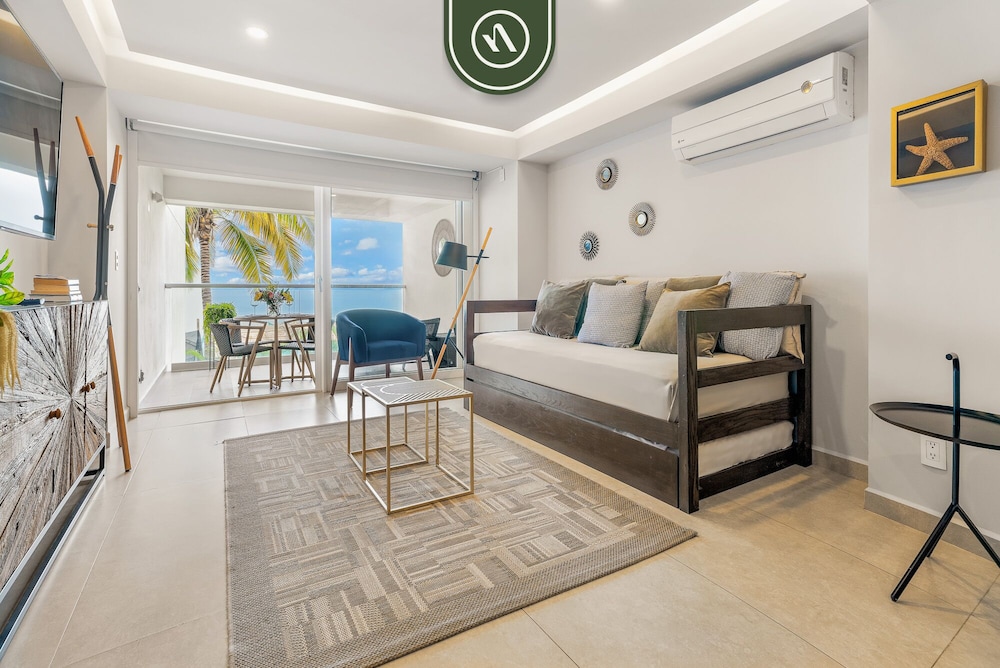 Harbor 171 by Naya Homes