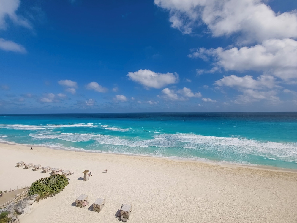 Grand Park Royal Cancun - All Inclusive