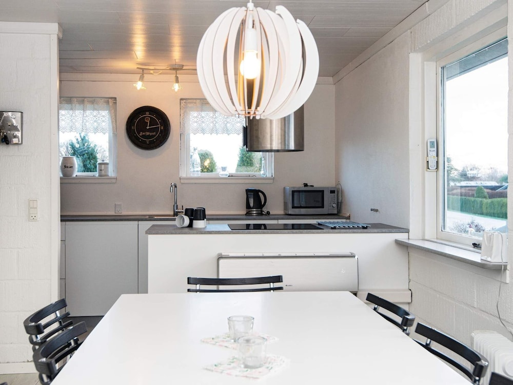 6 Person Holiday Home in Juelsminde-by Traum view 4