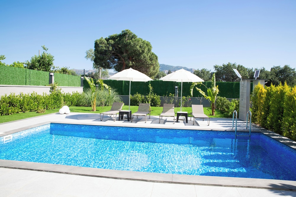 İmportantTravel BD4109 2Bedroomed Villa