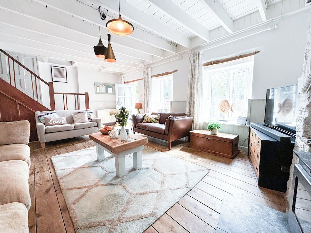 Bro Tref Cottage