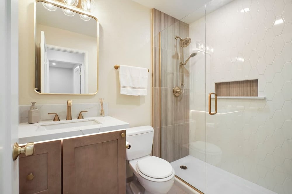 Urban Oasis - Just Remodeled