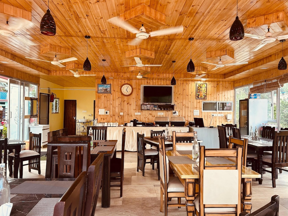 The Pines Mountain View