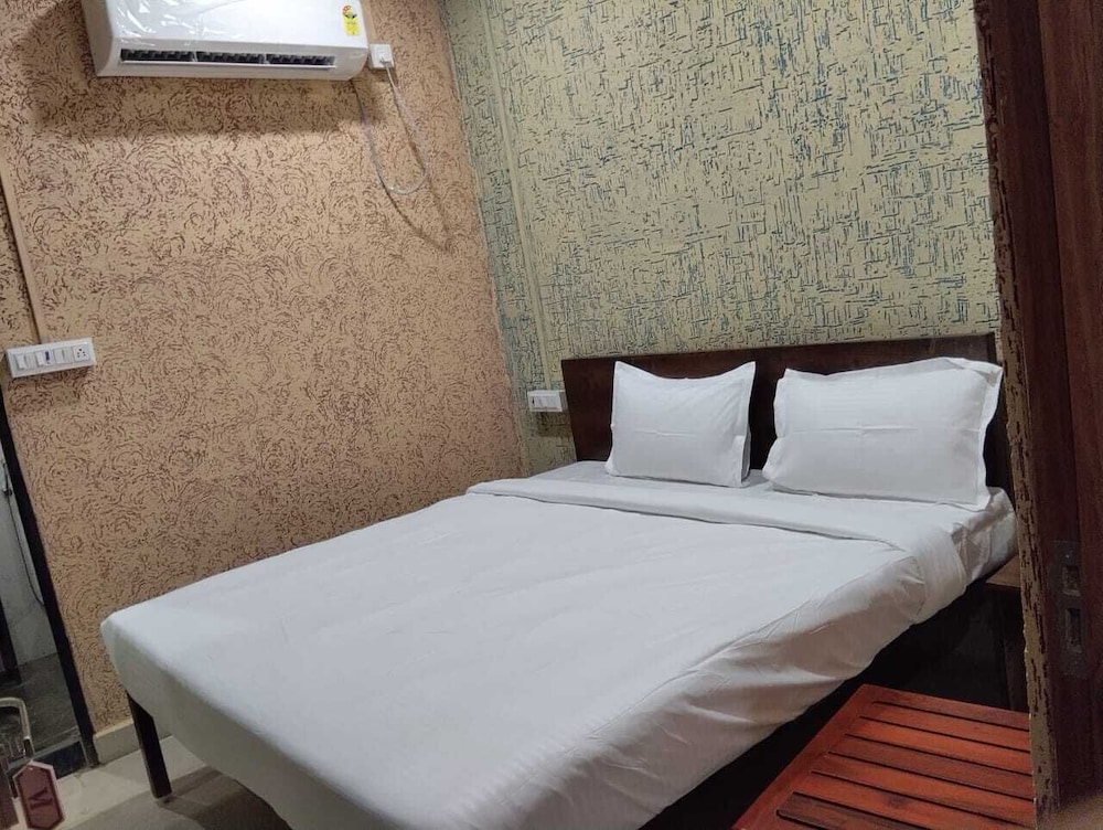 Vishnu Inn