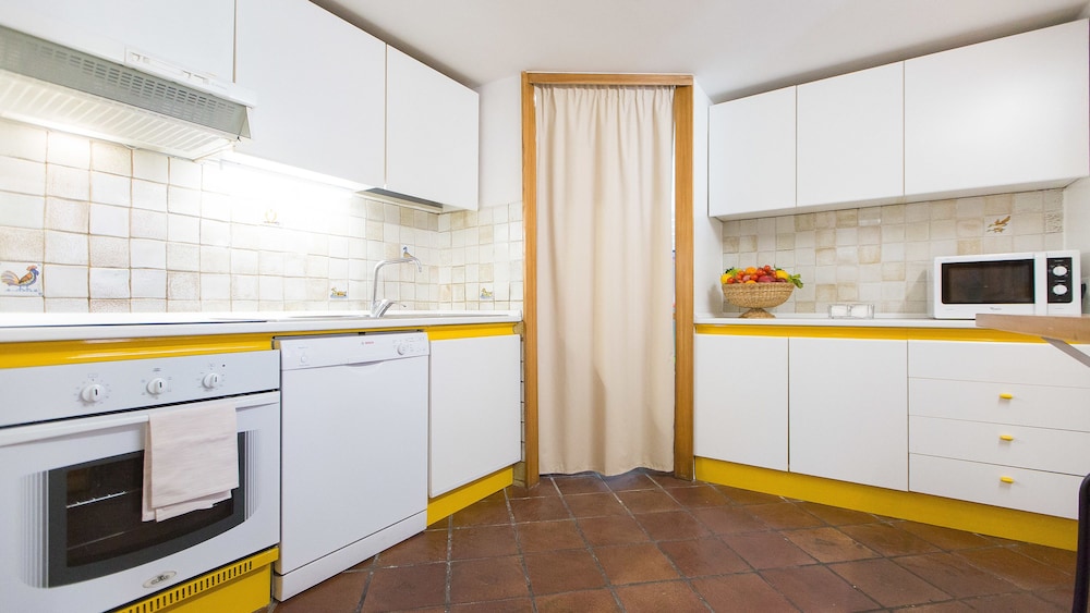 Rental in Rome Bovari