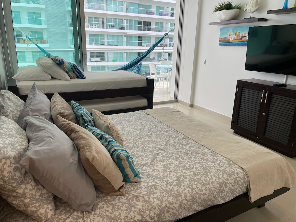 Epic Cartagena Luxury Beachfront Condos view 4