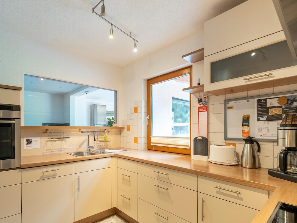 Apartment Neukirchen Near Ski Slopes