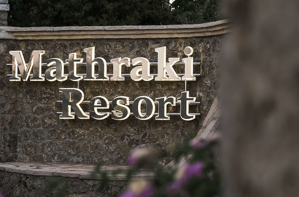 Mathraki Resort