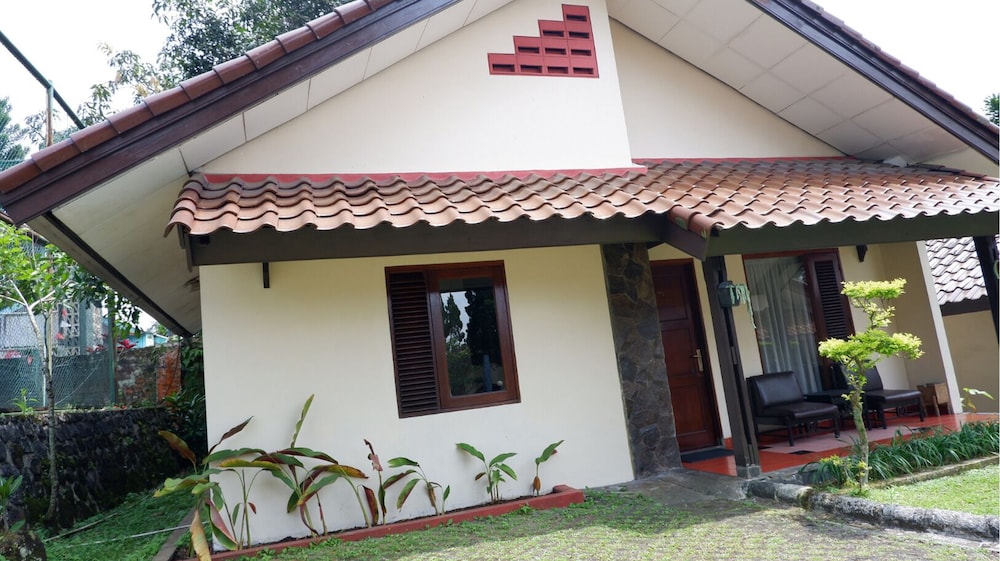 Sangga Buana Villa