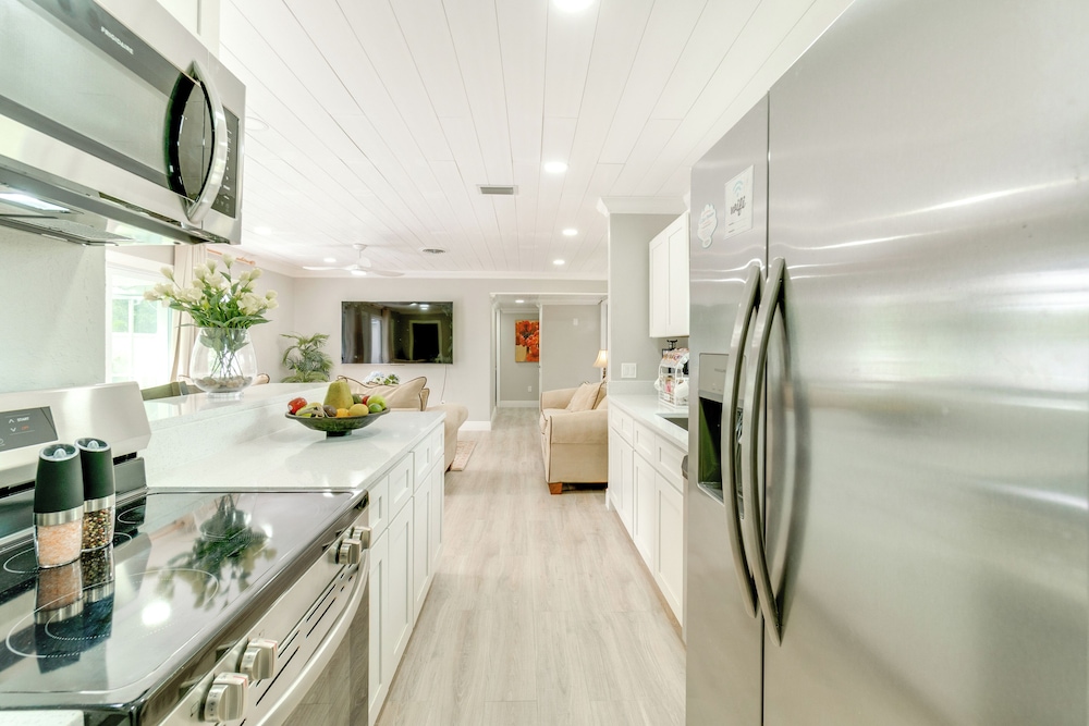 Peaceful Family Home w/ Patio in North Port!