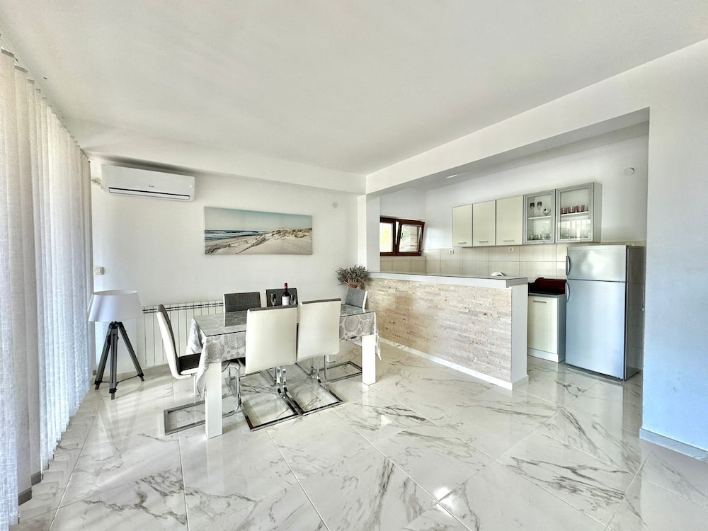 Stars Residence
