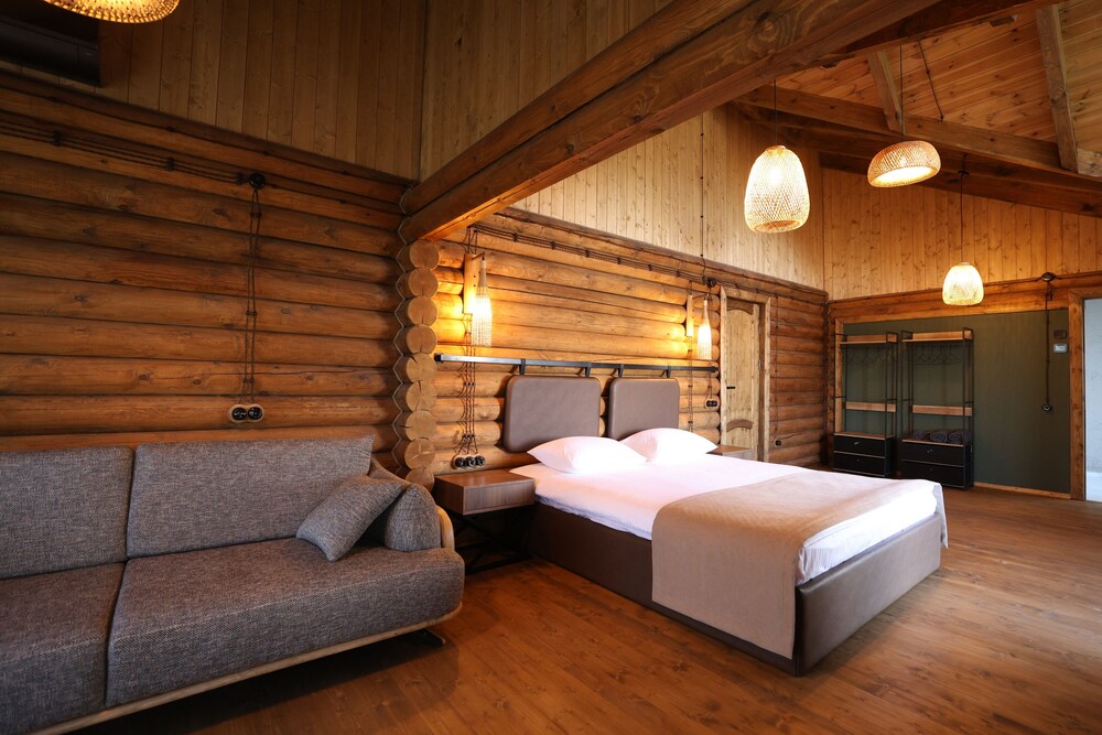 Homma Village House