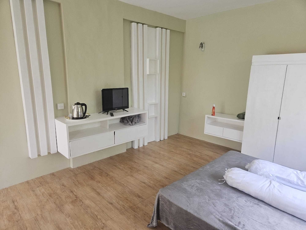 Two Brothers Guesthouse