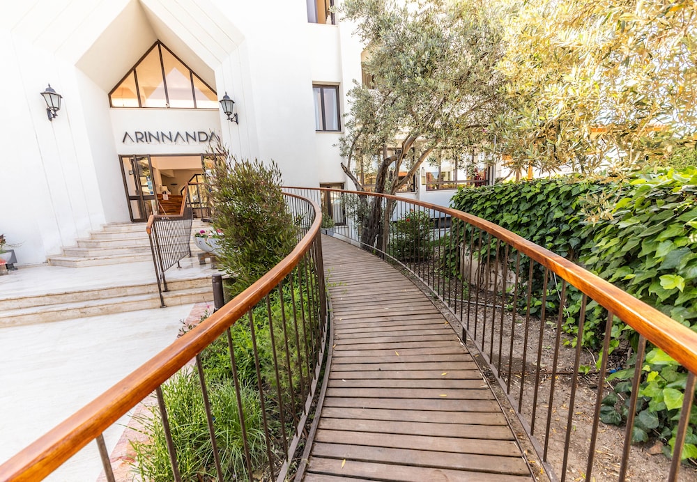 Hotel Arinnanda Otel - Image 1