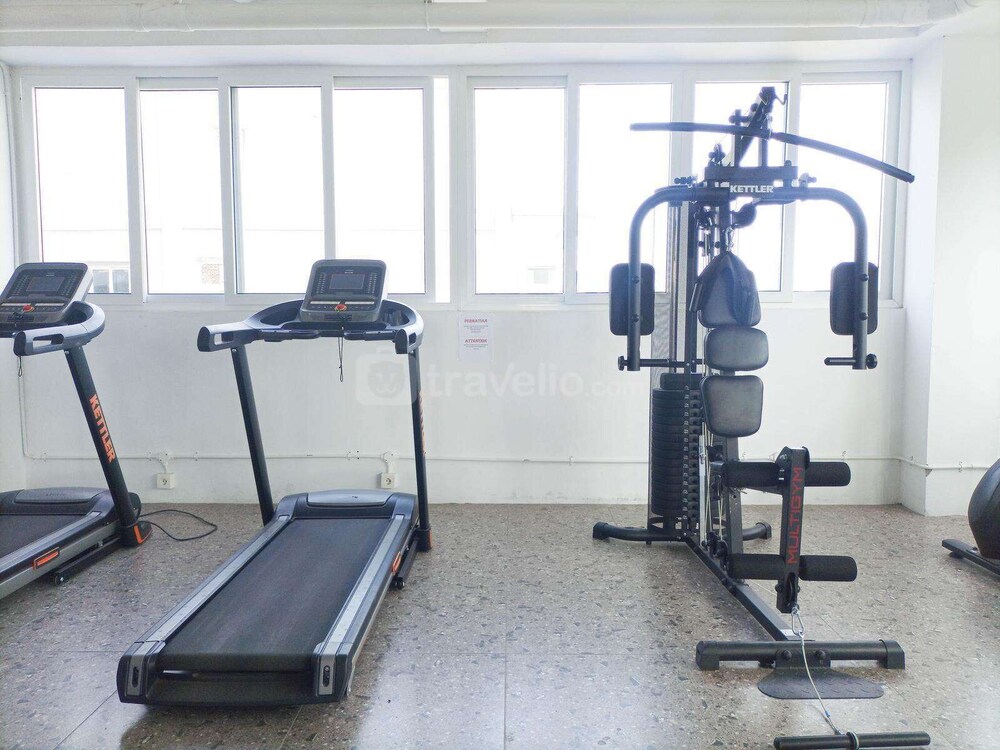 Best Deal Studio At De Prima Apartment